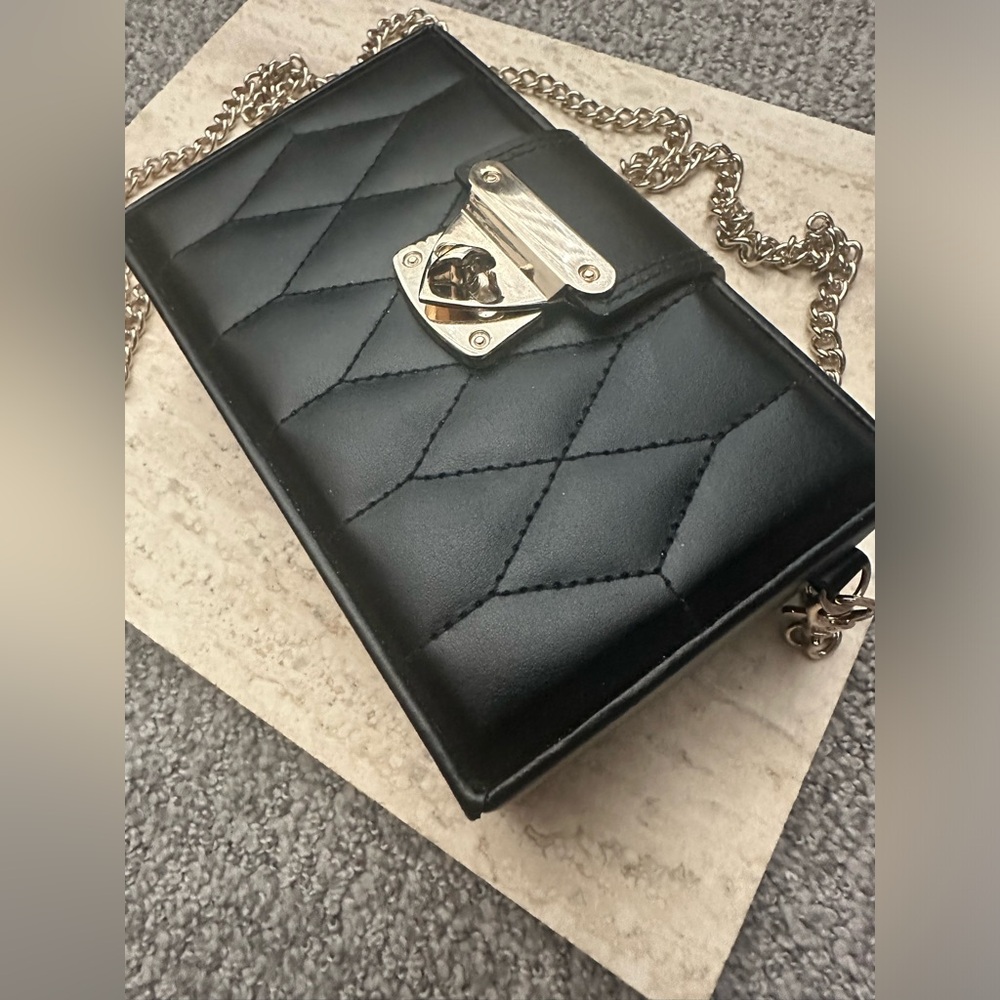 WOLF Lusterloc Tarnish Free Jewelry Crossbody Jewelry Box Convertible Purse